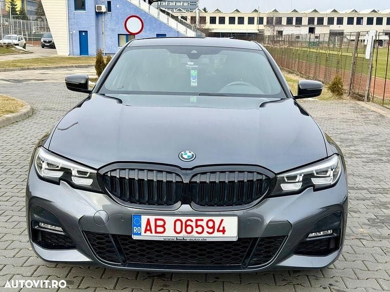Second-hand BMW 330e M Sport 292 CP (214 kW) 2022 Culoarealbastru Berlinǎ