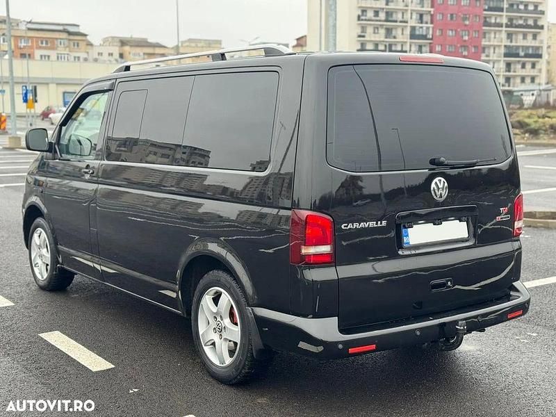 Second-hand VW Caravelle 174 CP (127 kW) 2006 Culoarenegru Monovolum