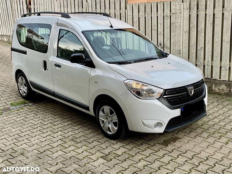 Culoarealb Utilizat 2020 Dacia Dokker Lauréate Van | 11.600 EUR (Preț OK) - Imagine 1/4