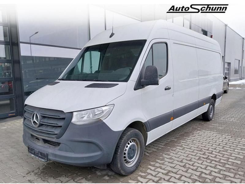 Second-hand Mercedes Sprinter 170 CP (125 kW) 2020 Van