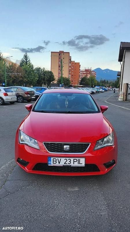 Culoarerosu Utilizat 2014 Seat Leon Reference Hatchback | 6.300 EUR (Preț OK) - Imagine 1/4