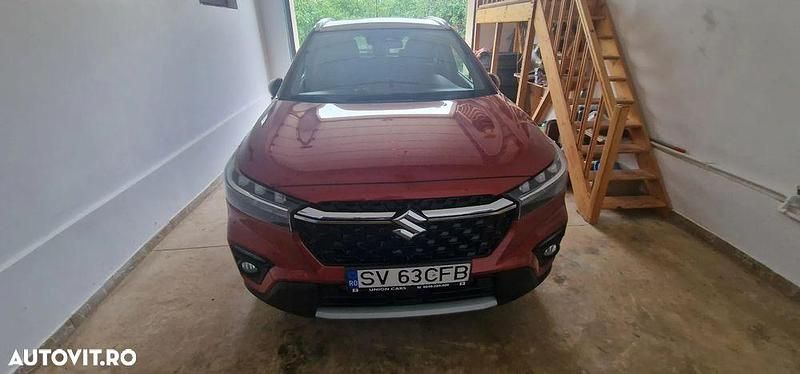 Culoarerosu Utilizat 2023 Suzuki SX4 SUV | 18.000 EUR - Imagine 1/4