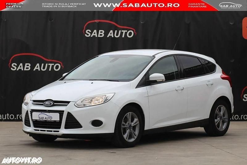 Alb Utilizat 2015 Ford Focus Trend Berlinǎ | 5.999 EUR (Preț OK) - Imagine 1/4