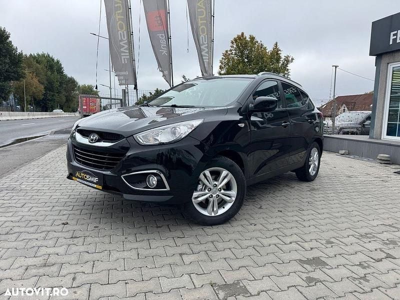 Culoarenegru Utilizat 2012 Hyundai ix35 SUV | 7.580 EUR (Preț bun) - Imagine 1/4