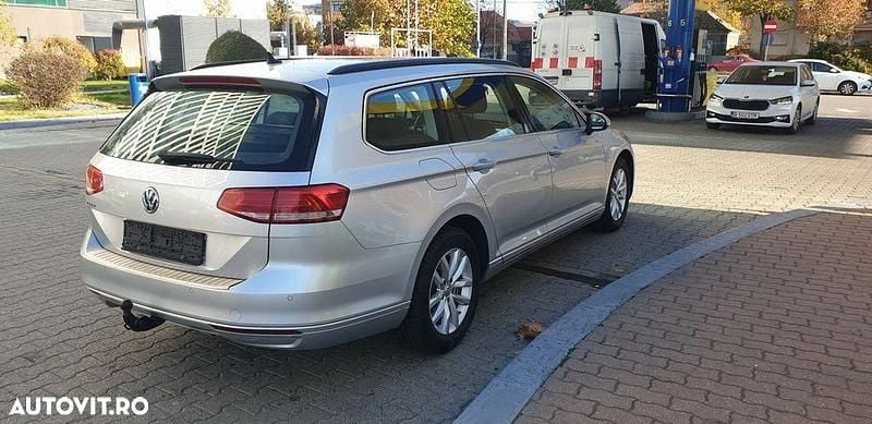Second-hand VW Passat Comfortline 150 CP (110 kW) 2019 Culoareargint Break