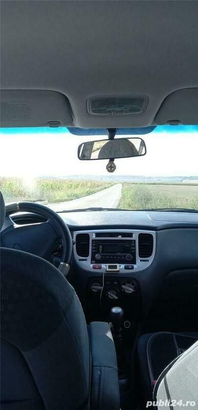 Second-hand Kia Rio 97 CP (71 kW) 2006 Berlinǎ