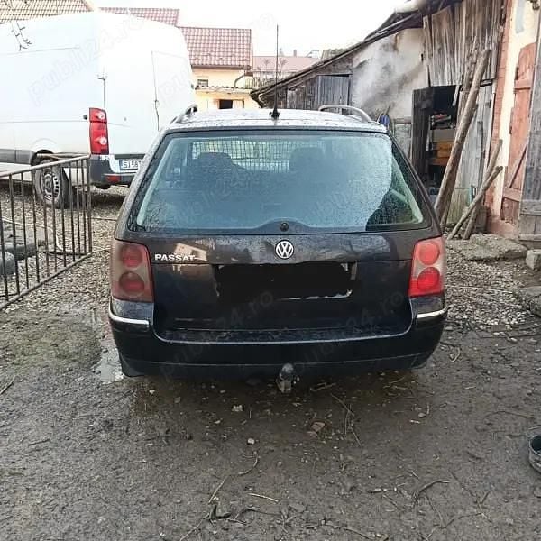 Second-hand VW Passat 131 CP (96 kW) 2003 Berlinǎ