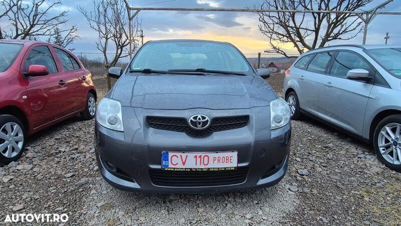 Gri Utilizat 2009 Toyota Auris Sol Hatchback | 4.499 EUR (Preț OK) - Imagine 1/4