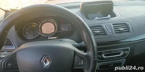 Second-hand Renault Mégane IV Bose Edition 115 CP (84 kW) 2016 Negru Berlinǎ