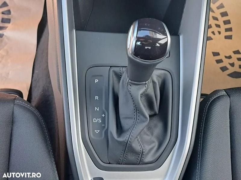 Second-hand Audi A1 Advanced 95 CP (69 kW) 2022 Culoarerosu SUV