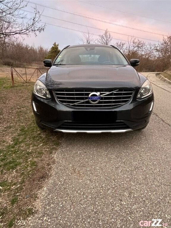 Gri Utilizat 2014 Volvo XC60 SUV | 12.000 EUR (Preț OK) - Imagine 1/4