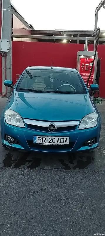 Utilizat 2005 Opel Tigra Coupe | 1.900 EUR - Imagine 1/4