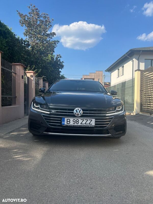 Gri Utilizat 2018 VW Arteon R-line Berlinǎ | 21.400 EUR (Preț bun) - Imagine 1/4