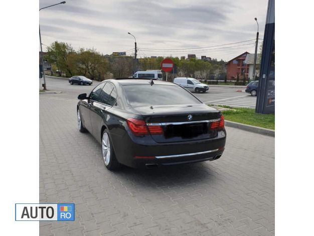 Utilizat 2013 BMW 740 Berlinǎ | 21.000 EUR - Imagine 1/4
