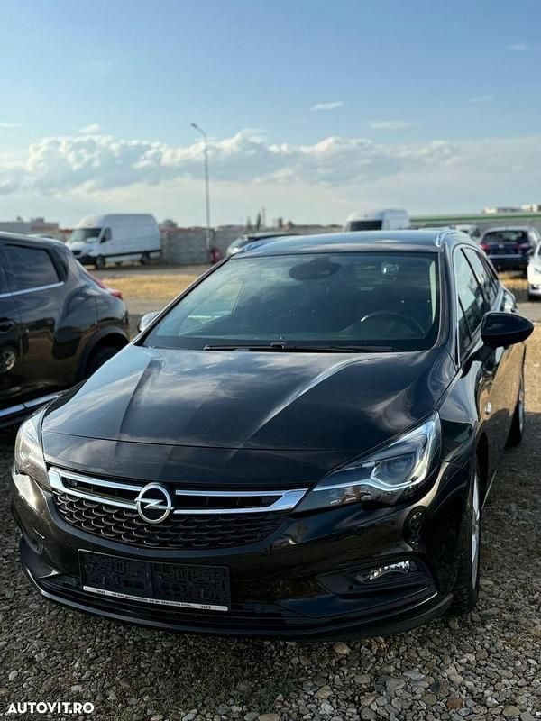 Negru Utilizat 2018 Opel Astra Dynamic Break | 7.200 EUR (Preț OK) - Imagine 1/4