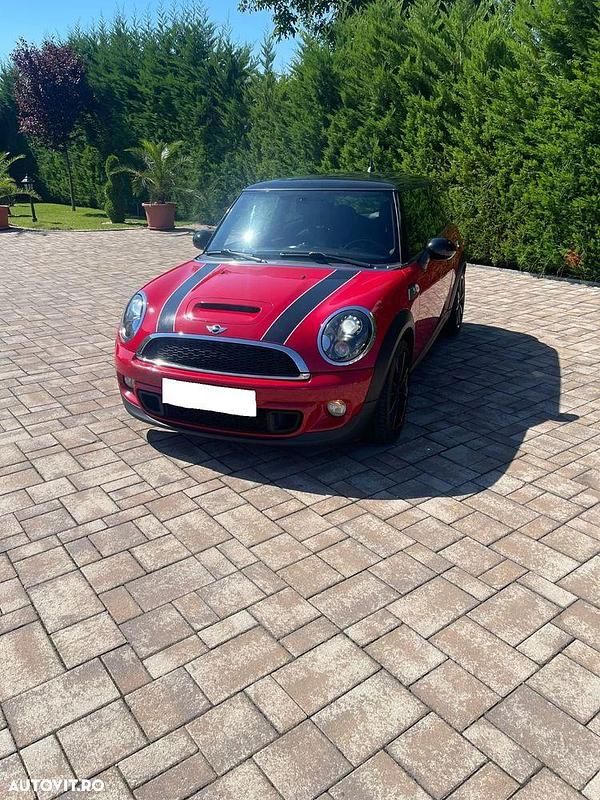 Second-hand Mini Cooper S Coupé 184 CP (135 kW) 2012 Culoarerosu Coupe
