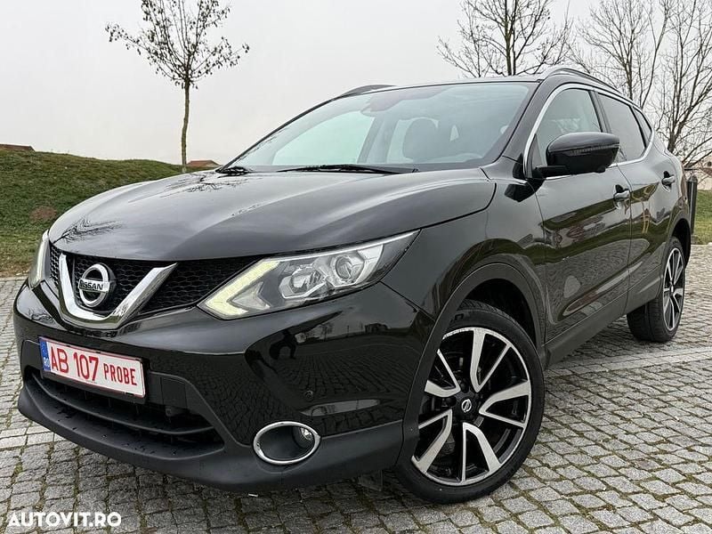 Culoarenegru Utilizat 2017 Nissan Qashqai Tekna+ SUV | 11.999 EUR (Preț bun) - Imagine 1/4
