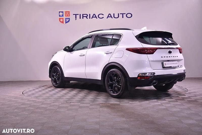 Second-hand Kia Sportage 210 CP (154 kW) 2021 Culoarealb SUV