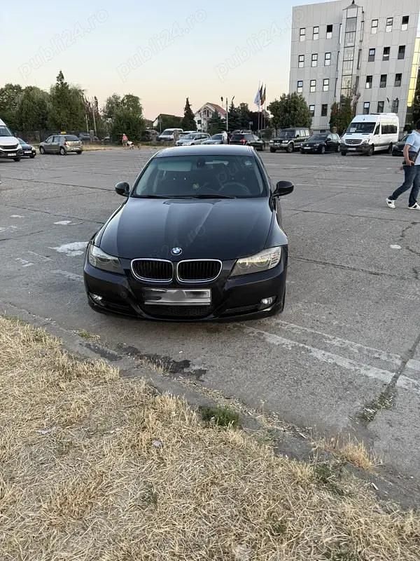 Second-hand BMW 318 136 CP (100 kW) 2010 Berlinǎ