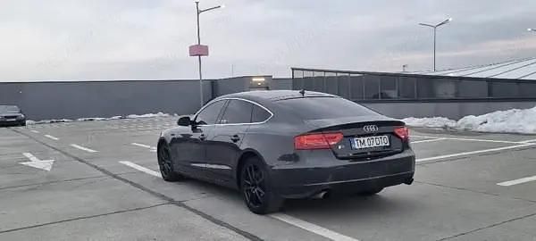 Second-hand Audi A5 S-Line 211 CP (155 kW) 2011 Berlinǎ