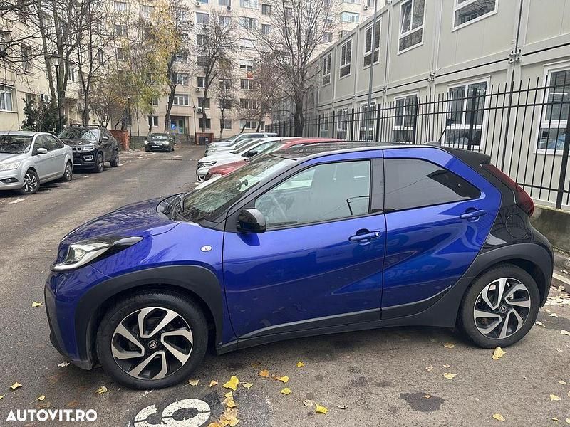 Second-hand Toyota Aygo X Active 72 CP (52 kW) 2023 Culoarealbastru SUV