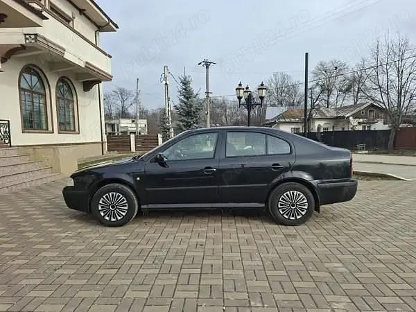 Second-hand Skoda Octavia Tour 105 CP (77 kW) 2007 Negru Berlinǎ