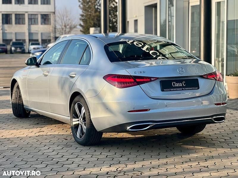 Nouă Mercedes C180 170 CP (125 kW) 2025 Culoareargint Berlinǎ