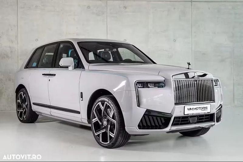 Nouă Rolls Royce Cullinan 600 CP (441 kW) 2025 Culoaregri SUV
