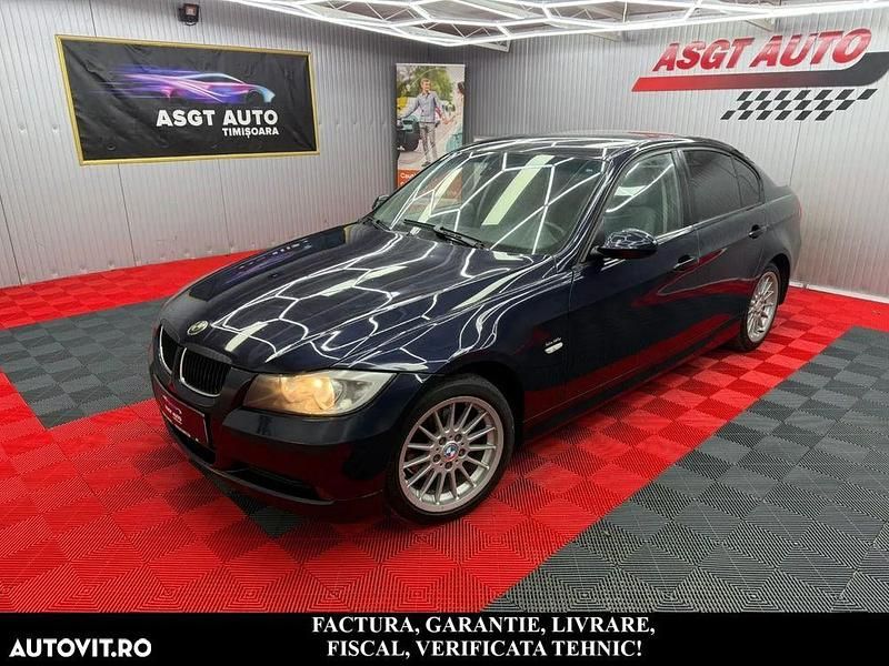 Culoarealbastru Utilizat 2006 BMW 318 Break | 3.799 EUR (Puțin scump) - Imagine 1/4