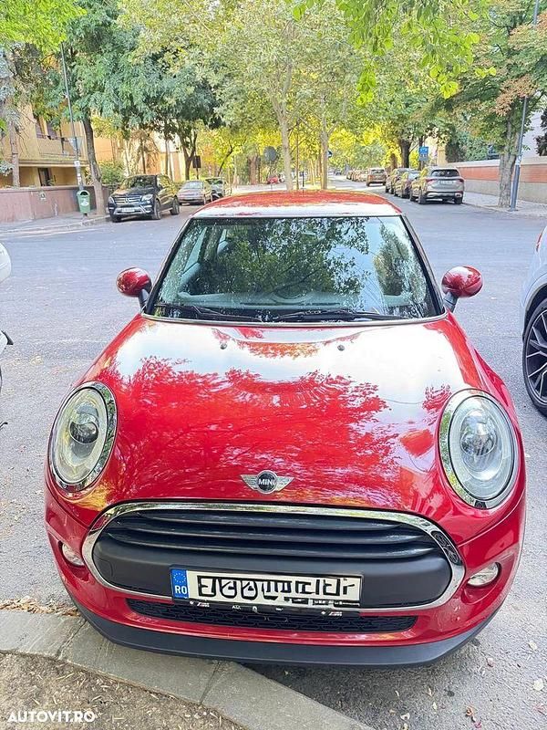 Culoarerosu Utilizat 2016 Mini ONE Hatchback | 11.900 EUR (Puțin scump) - Imagine 1/4
