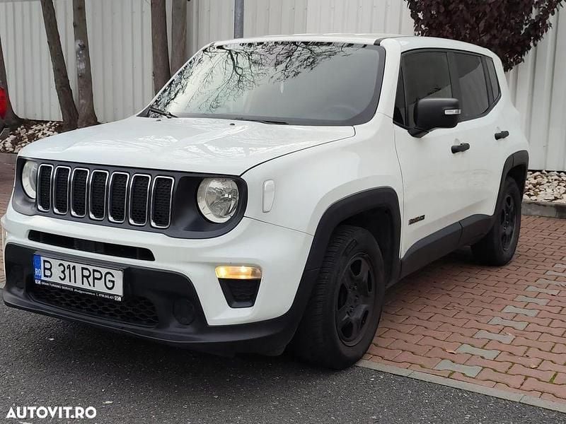 Second-hand Jeep Renegade Sport 120 CP (88 kW) 2018 Culoarealb SUV