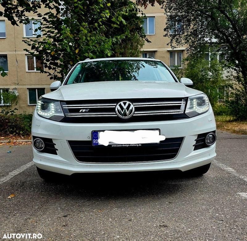 Culoarealb Utilizat 2014 VW Tiguan Sportline SUV | 10.499 EUR (Preț OK) - Imagine 1/4