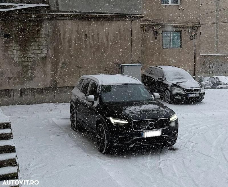 Culoarenegru Second-hand 2017 Volvo XC90 R-Design SUV | 24.500 EUR (Preț OK) - Imagine 1/4