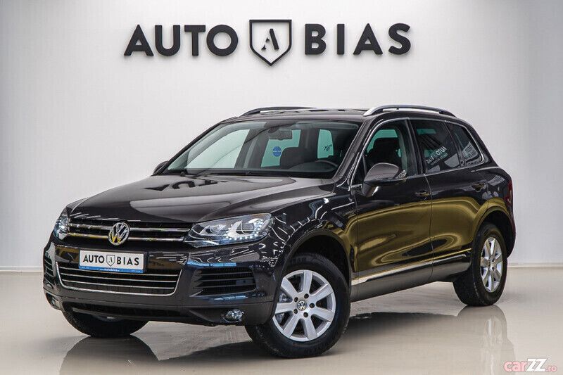 Gri Utilizat 2011 VW Touareg SUV | 12.999 EUR (Scump) - Imagine 1/4