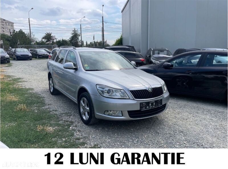 Gri Utilizat 2012 Skoda Octavia Family Break | 5.950 EUR (Preț OK) - Imagine 1/4