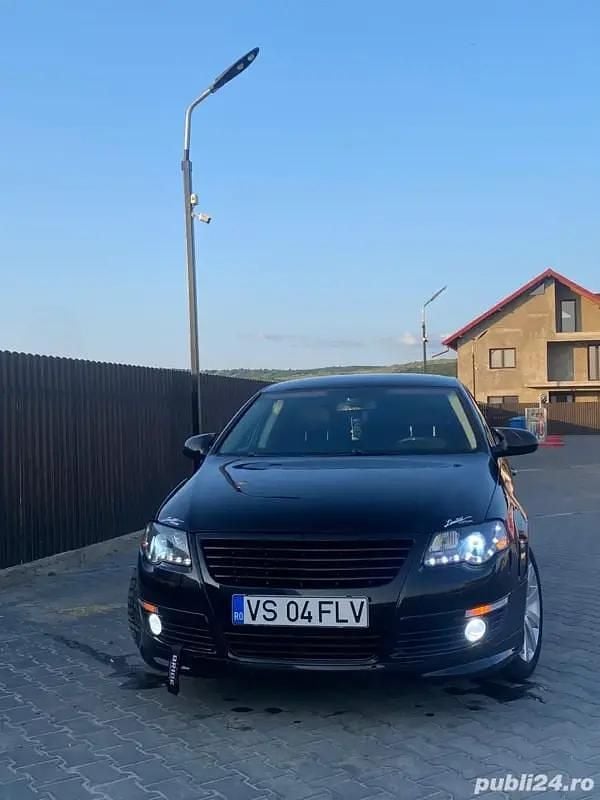Negru Utilizat 2010 VW Passat R-line Berlinǎ | 5.200 EUR (Puțin scump) - Imagine 1/4
