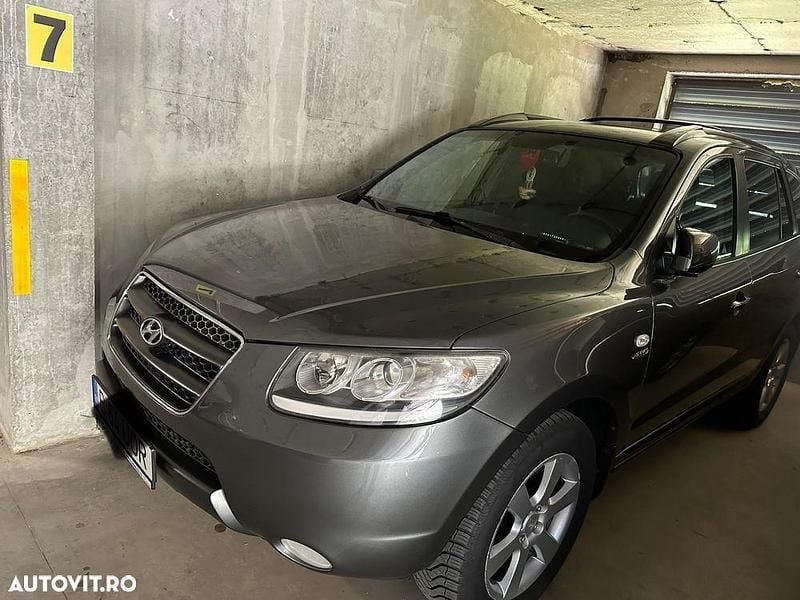 Gri Utilizat 2007 Hyundai Santa Fe Premium SUV | 5.200 EUR (Preț OK) - Imagine 1/4