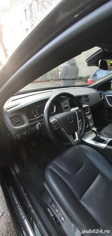 Second-hand Volvo V60 CC 150 CP (110 kW) 2017 Break