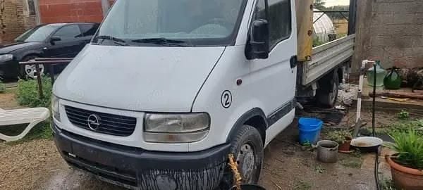 Second-hand Opel Movano 100 CP (73 kW) 2001 Van
