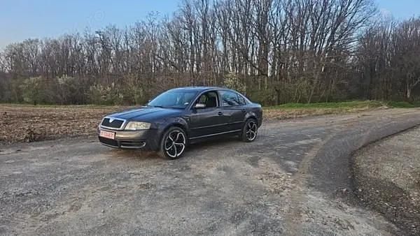Second-hand Skoda Superb 131 CP (96 kW) 2005 Berlinǎ