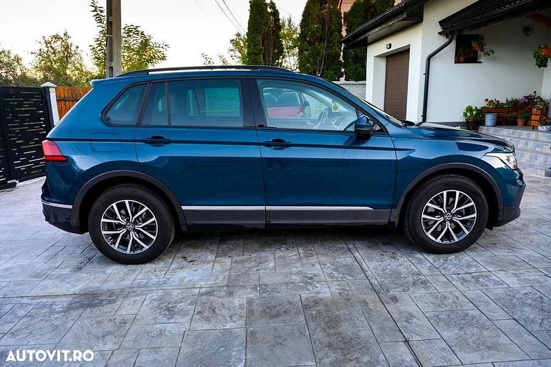 Culoarealbastru Utilizat 2023 VW Tiguan Life SUV | 25.200 EUR (Preț OK) - Imagine 1/4