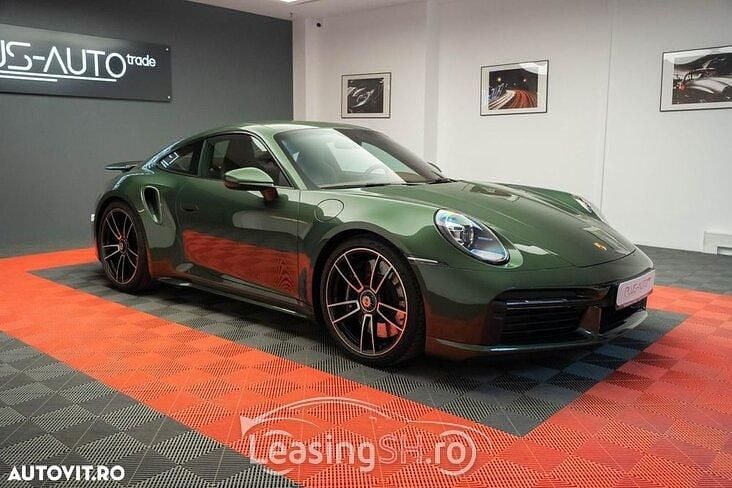 Verde Utilizat 2023 Porsche 911 Coupe | 249.980 EUR - Imagine 1/4
