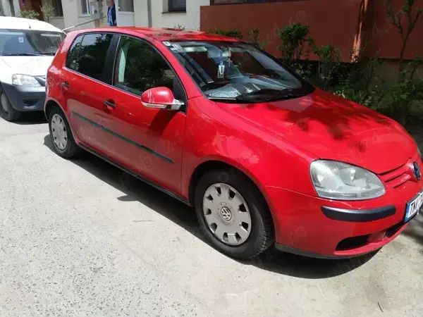Utilizat 2004 VW Golf V Berlinǎ | 2.490 EUR (Puțin scump) - Imagine 1/4