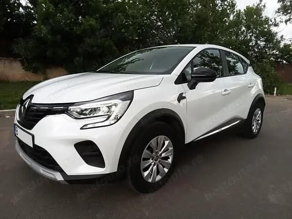 Alb Utilizat 2021 Renault Captur Zen SUV | 12.800 EUR (Preț OK) - Imagine 1/4