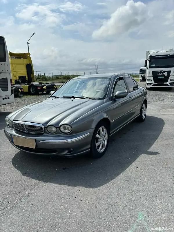 Utilizat 2004 Jaguar X-type Berlinǎ | 2.350 EUR - Imagine 1/4