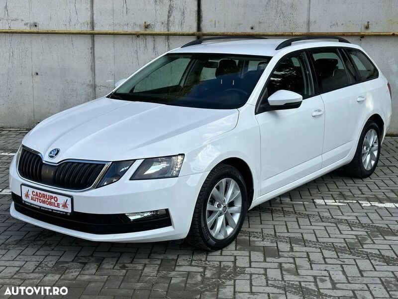 Alb Utilizat 2017 Skoda Octavia Break | 12.705 EUR (Preț OK) - Imagine 1/4
