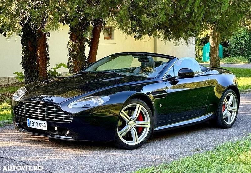 Culoarenegru Utilizat 2009 Aston Martin V8 Vantage Coupe | 31.500 EUR - Imagine 1/4