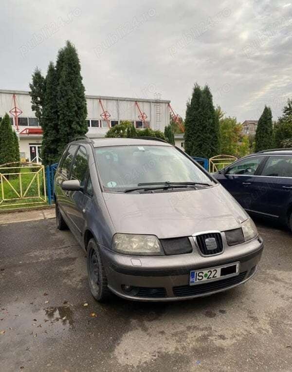 Gri Utilizat 2004 Seat Alhambra Monovolum | 2.400 EUR (Preț OK) - Imagine 1/4