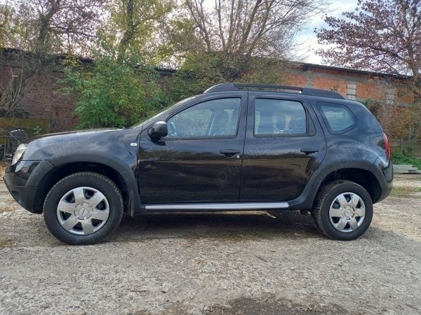Utilizat 2013 Dacia Duster SUV | 4.950 EUR (Super Preț) - Imagine 1/4
