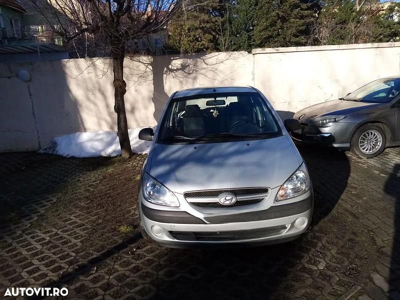 Second-hand Hyundai Getz Comfort 67 CP (49 kW) 2008 Culoaregri Hatchback